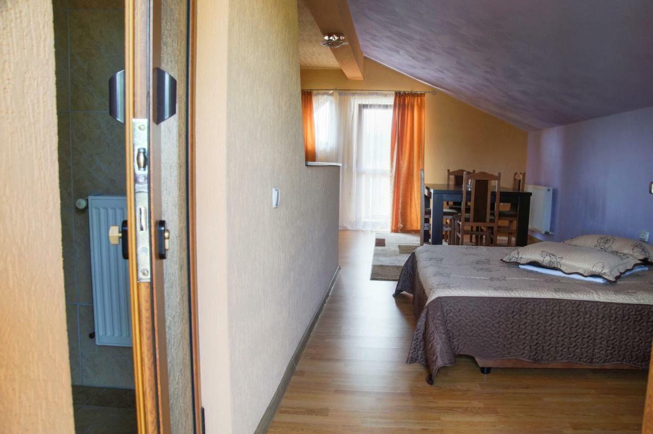 Pensiunea Nicol Hotell Valea Iasului Exteriör bild