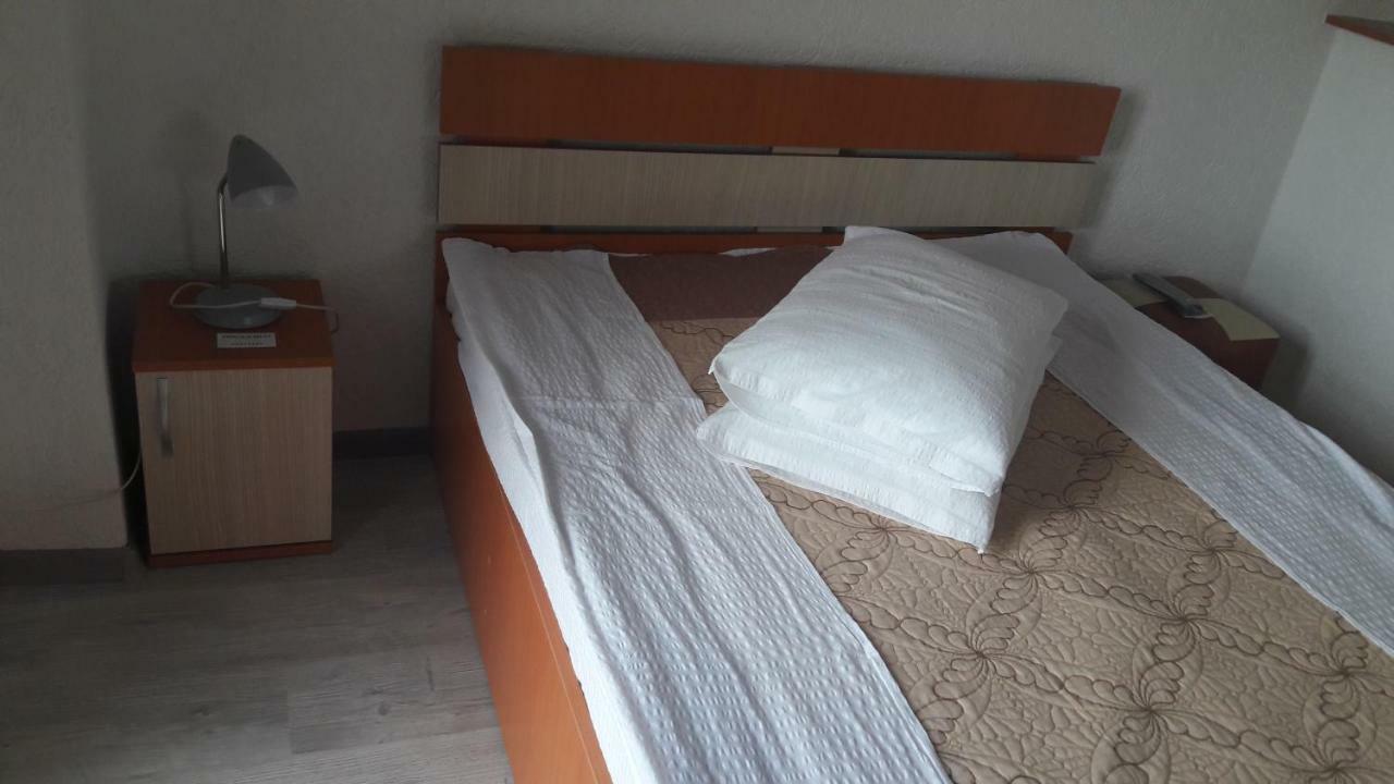 Pensiunea Nicol Hotell Valea Iasului Exteriör bild